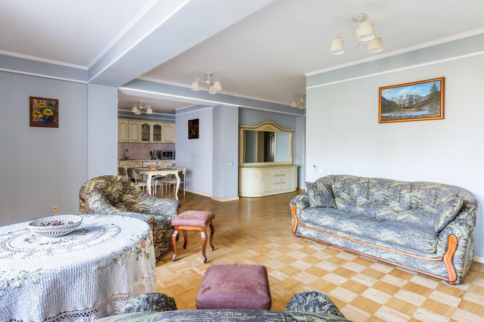 Downtown Big Apartment Tashkent Luaran gambar